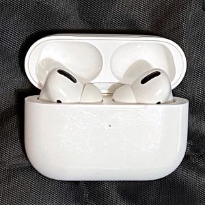 Apple AirPods Pro 1st Generation, original box + accessories